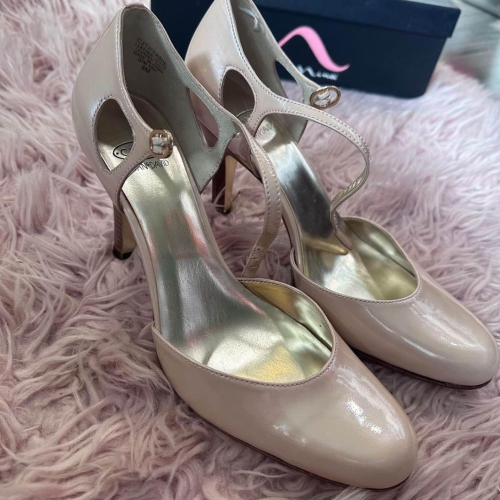 Like new! Vintage Size 8 Peach Patent Leather High Heel Mary Jane Shoes Dressy F